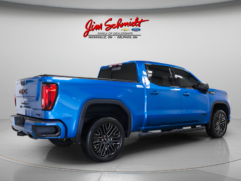 Used 2023 GMC Sierra 1500 AT4 w/ Technology Package AWD/4WD image 6