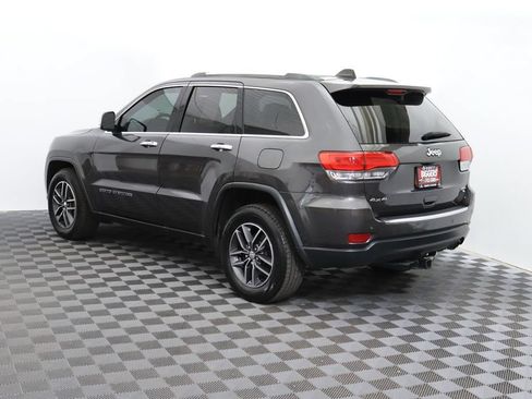 Used 2018 Jeep Grand Cherokee Limited AWD/4WD image 6