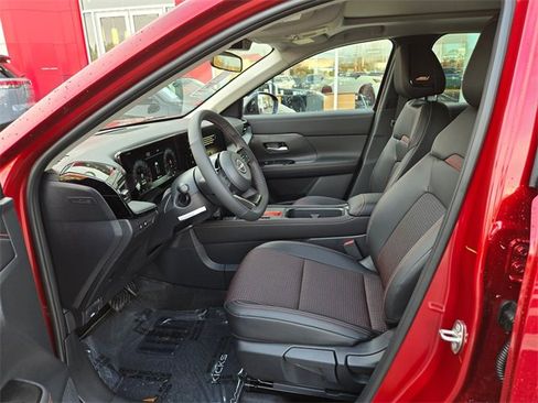 New 2026 Nissan Kicks SR w/ SR Premium Package image 14