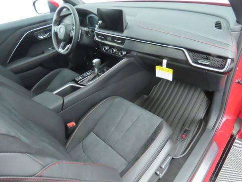 Used 2025 Acura ADX A-Spec image 19