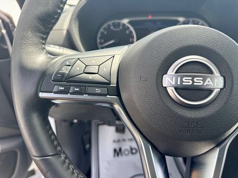 Used 2025 Nissan Sentra SV w/ All-Weather Package FWD image 25