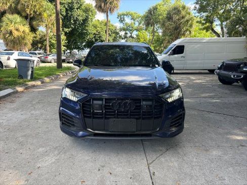 Used 2023 Audi Q7 3.0T Prestige w/ Prestige Package AWD/4WD image 3