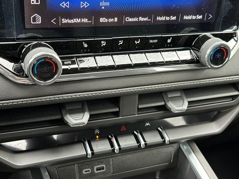 New 2026 Chevrolet Colorado LT image 23