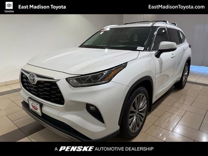 Used 2022 Toyota Highlander Platinum