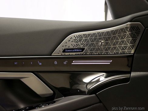 New 2026 BMW 530i xDrive w/ Premium Package image 27