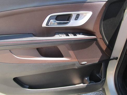 Used 2015 Chevrolet Equinox LT w/ Power Convenience Package FWD image 10