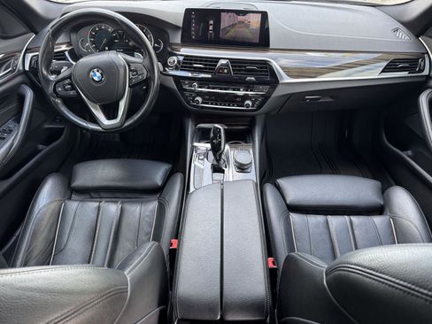 Used 2019 BMW 530i xDrive w/ Convenience Package image 20