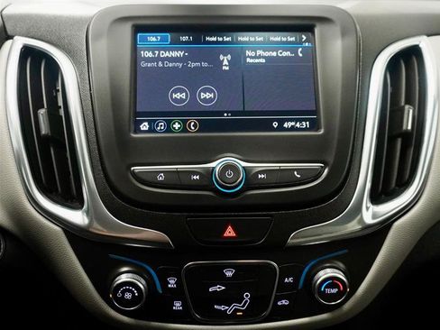 Used 2021 Chevrolet Equinox LT w/ LPO, Floor Liner Package image 15