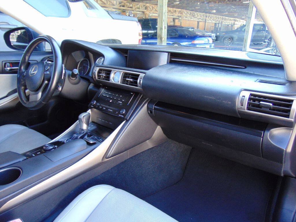 Used 2014 Lexus IS 350 w/ Navigation Package RWD image 27