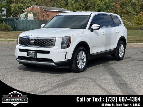 Used 2021 Kia Telluride LX image 5