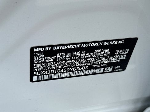 Used 2025 BMW X4 xDrive30i w/ Premium Package AWD/4WD image 39