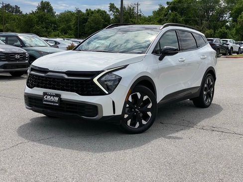Used 2023 Kia Sportage X-Line AWD/4WD image 2