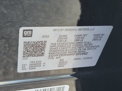 Used 2024 Cadillac XT4 Sport FWD image 34