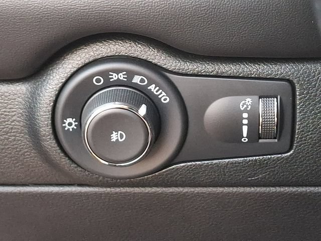 Used 2023 Dodge Durango GT AWD/4WD image 26