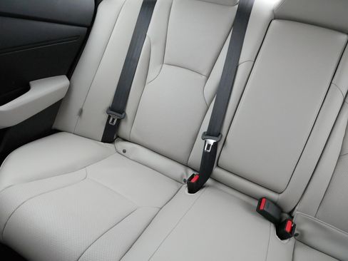 Certified 2025 Honda Accord EX-L image 12