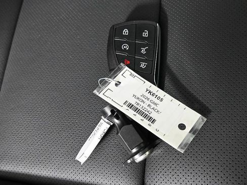 New 2026 GMC Yukon Elevation image 26