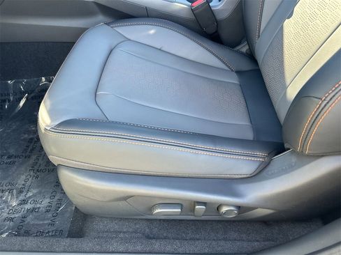 New 2025 Subaru Crosstrek 2.5i Limited image 16