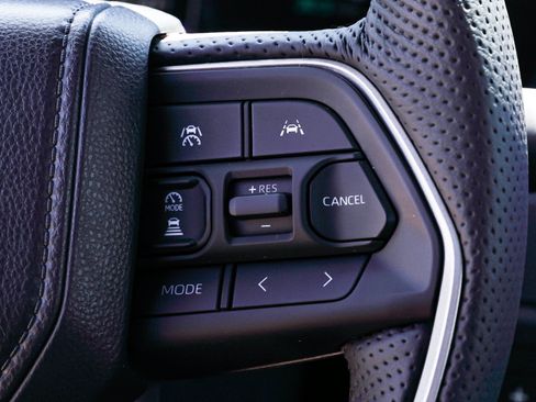 Certified 2025 Toyota Tacoma TRD Sport w/ TRD Sport Premium Package AWD/4WD image 35