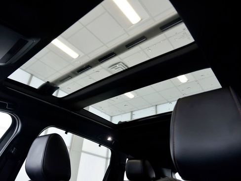 Certified 2024 MAZDA CX-90 Plug-In Hybrid w/ Premium Plus image 28