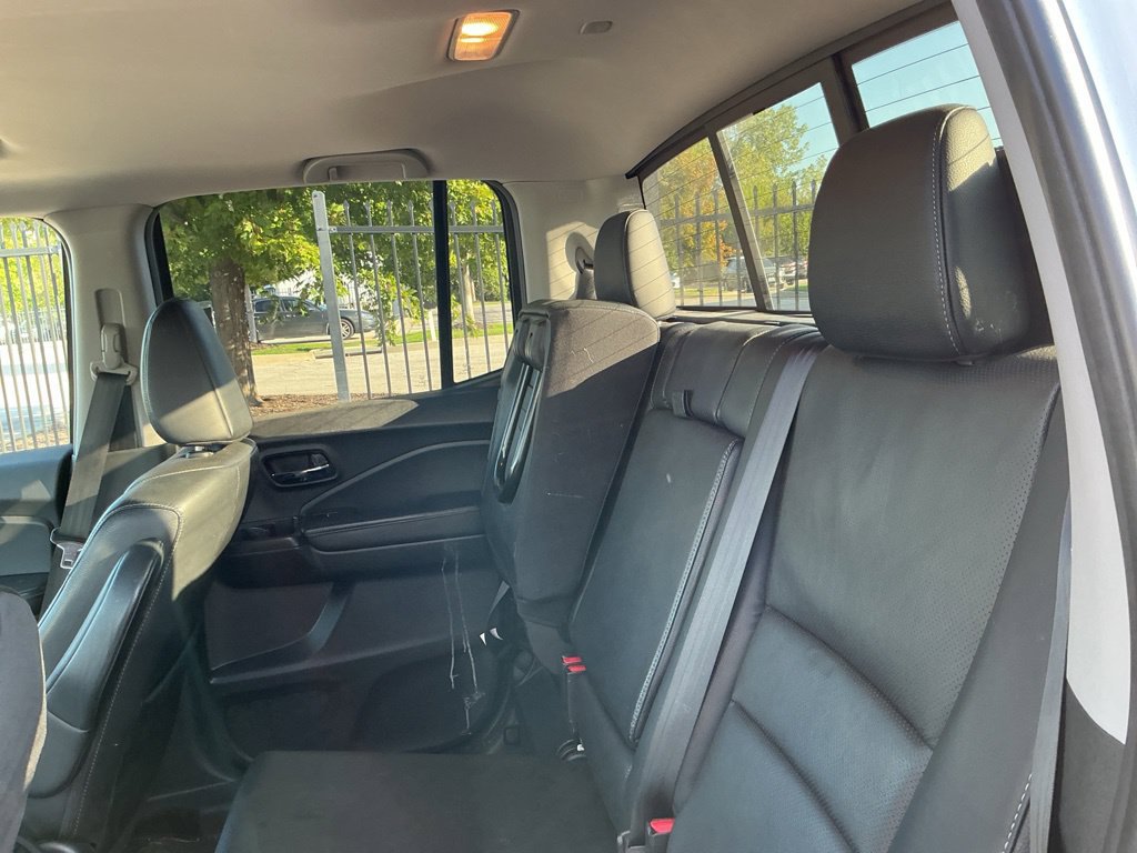 Used 2018 Honda Ridgeline RTL-E image 25
