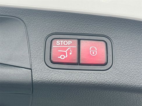 Certified 2026 Mercedes-Benz GLA 250 image 21