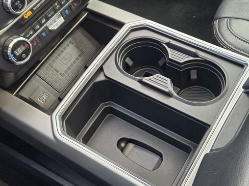 Used 2022 Ford F350 Lariat w/ Lariat Ultimate Package image 20