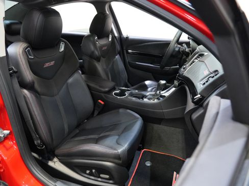 Used 2014 Chevrolet SS RWD image 32