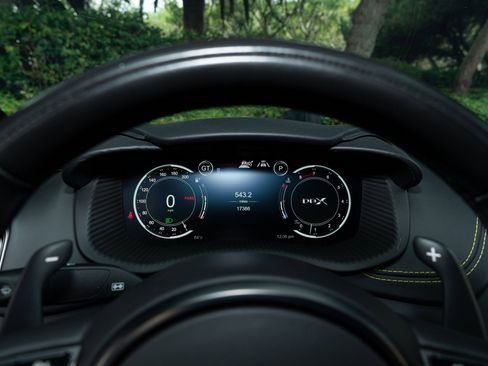 Used 2023 Aston Martin DBX 707 image 12