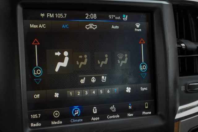 Used 2014 RAM 3500 Laramie Longhorn w/ Convenience Group AWD/4WD image 30