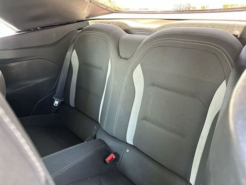 Used 2019 Chevrolet Camaro LT RWD image 23