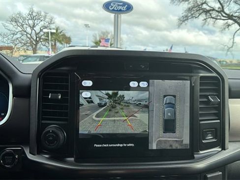 New 2025 Ford F150 Platinum w/ FX4 Off-Road Package image 18