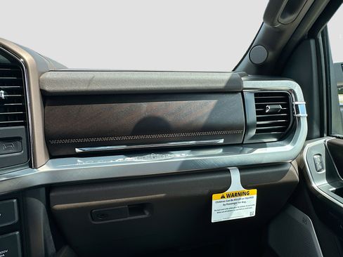 New 2026 Ford F350 4x4 Crew Cab DRW Super Duty image 25