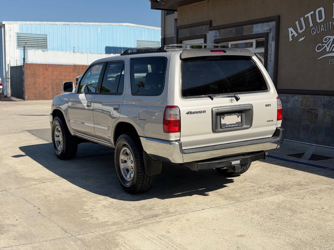Used 1999 Toyota 4Runner SR5 RWD image 8
