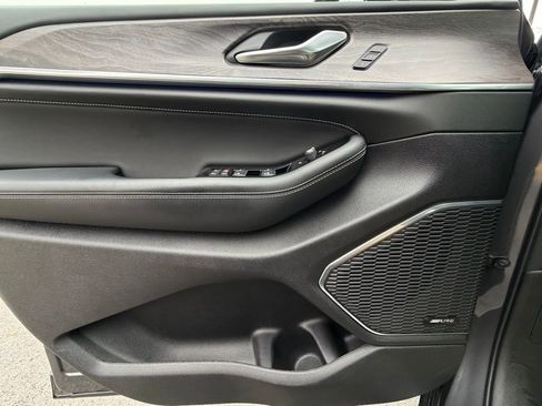 Certified 2023 Jeep Grand Cherokee L Overland image 29