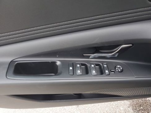 New 2026 Hyundai Elantra Sport FWD image 19