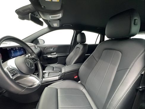 Used 2024 Mercedes-Benz GLA 250 image 18