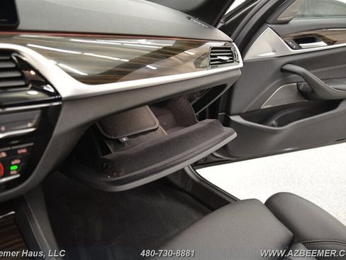 Used 2023 BMW 530i w/ M Sport Package RWD image 38