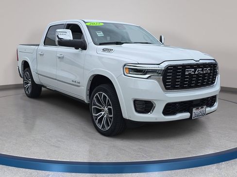 Used 2025 RAM 1500 Tungsten w/ Towing Technology Group AWD/4WD image 4