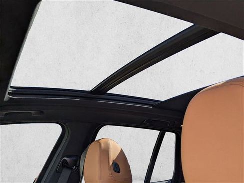 Used 2023 BMW X3 sDrive30i w/ Premium Package image 18