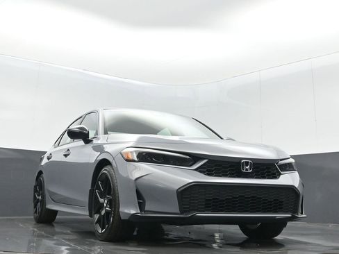 Certified 2026 Honda Civic Sport image 5