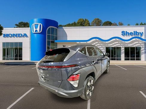 Used 2025 Hyundai Kona SEL AWD/4WD image 7