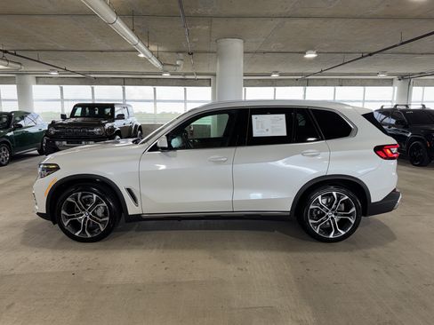 Used 2023 BMW X5 sDrive40i w/ Premium Package RWD image 6