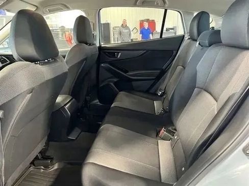 Used 2019 Subaru Crosstrek 2.0i AWD/4WD image 14