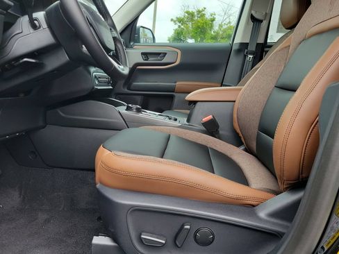 New 2026 Ford Bronco Sport Outer Banks AWD/4WD image 19