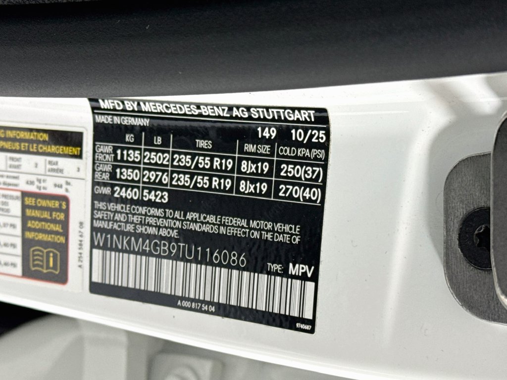 Certified 2026 Mercedes-Benz GLC 300 image 35