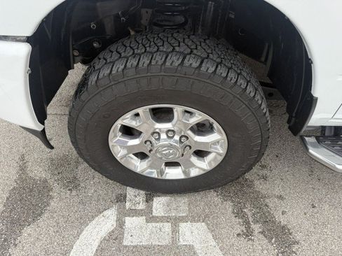 Used 2024 RAM 2500 Laramie AWD/4WD image 6