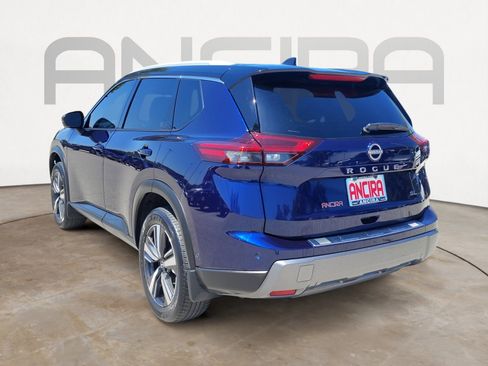 Certified 2024 Nissan Rogue SL w/ SL Premium Package FWD image 12