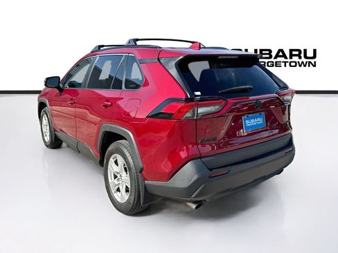 Used 2021 Toyota RAV4 XLE w/ Convenience Package AWD/4WD image 5