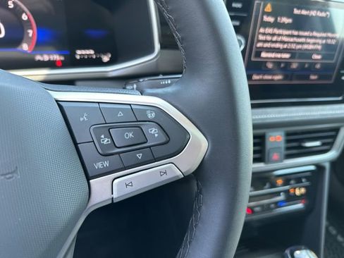 New 2026 Volkswagen Taos SE AWD/4WD image 17