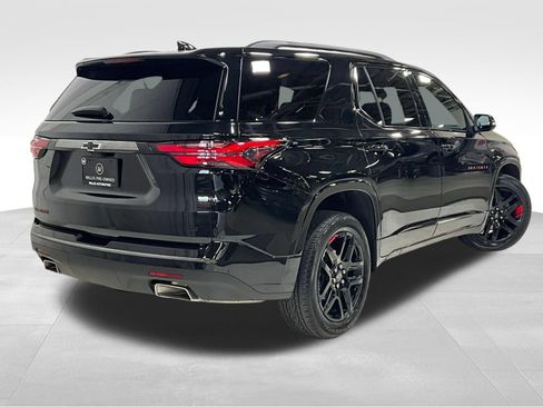 Used 2023 Chevrolet Traverse Premier w/ Redline Edition AWD/4WD image 5